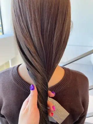 ミディアム カラー ヘアアレンジ アイブロウ ミニボブ/ブリーチ 🌈MISATOのヘアスタイル