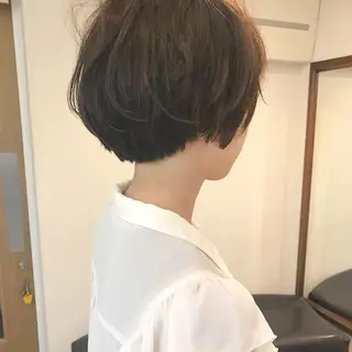 ショート Click所属・クニモトハルナ ボブ/柔らかカラーのヘアスタイル