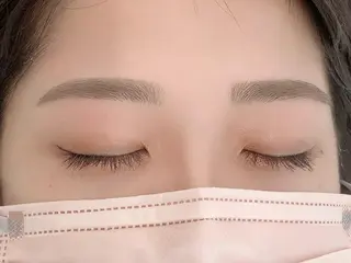 アイブロウ BellFlower Aki(眉・まつげ)のマツエク・マツパデザイン