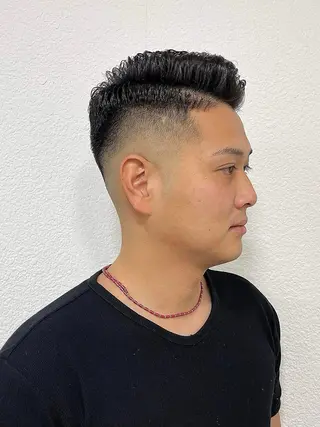 ショート BARBER STYLES 町田店所属・濡れパン緩パンアイロ ンパーマ💈小山のヘアスタイル