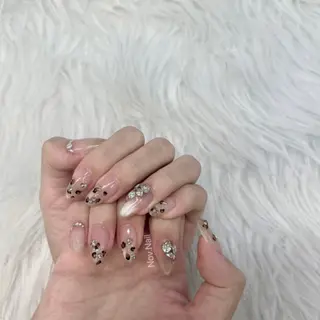 ネイル Nov. ネイルサロンのネイルデザイン