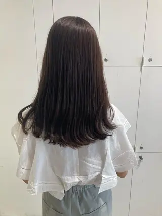 セミロング カラー 透明感カラー🫧 nanohaのヘアスタイル