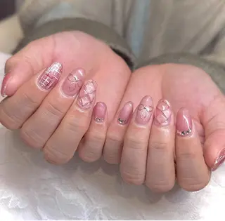 ネイル ️️🤍 yuukiのネイルデザイン