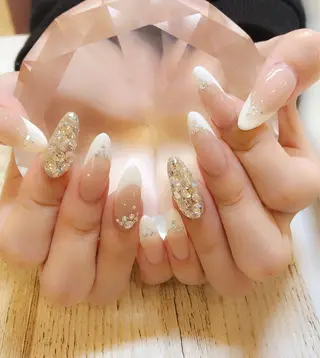 ネイル nailstudio ′ecole所属・nailstudio ′ecoleのネイルデザイン