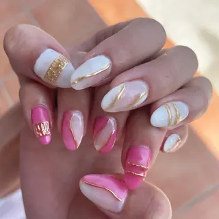 ネイル 駒月 明日香の眉毛・アイブロウイメージ