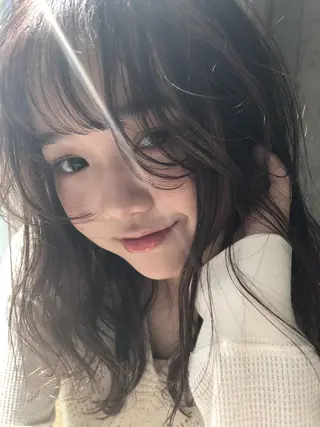 セミロング 高橋 みく/ minim 暖色のヘアスタイル