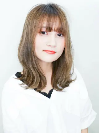 カラー ブリーチ/ヘアケア/ 艶髪/イギチハルのヘアスタイル