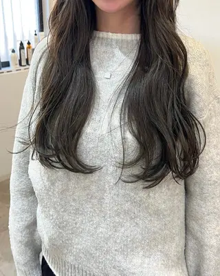 ロング カラー トレンドと似合わせ/ マンツーマン/西上楓のヘアスタイル