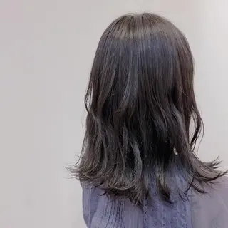 ミディアム 推しカラー🎨横浜 ブリーチ/ yuaのヘアスタイル