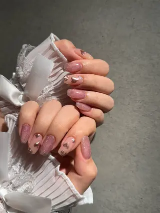 ネイル I-nailロング /ワンホン/キラキラのネイルデザイン