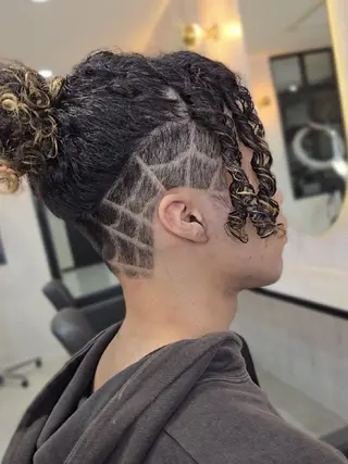 メンズ Lapis 名古屋駅前店所属・LEN名古屋/パーマ 海外ヘア/メンズ特化のヘアスタイル