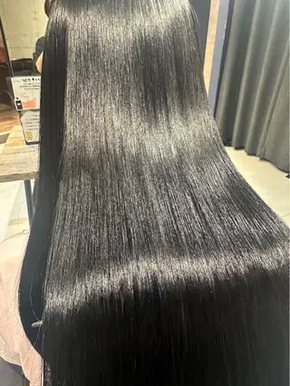 ロング AInoa Hanare所属・【髪質改善】市原 詩織のヘアスタイル