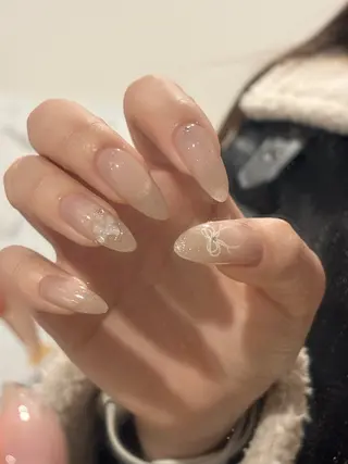 ネイル パラジェル認定サロン　ネイルケア&スパ　Lovin【ラヴィン】所属・田中 凜歌のネイルデザイン