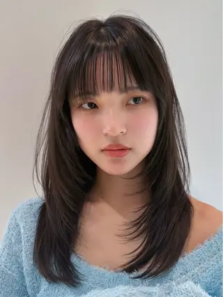 ミディアム PULSE yokohama所属・横浜駅/韓国レイヤー カット/髪質改善のヘアスタイル