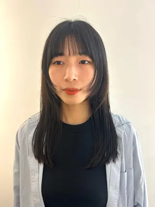 セミロング Ata.所属・kubo nozomiのヘアスタイル