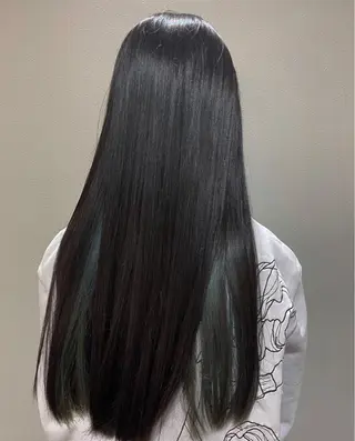 ロング カラー 唐澤 千尋のヘアスタイル