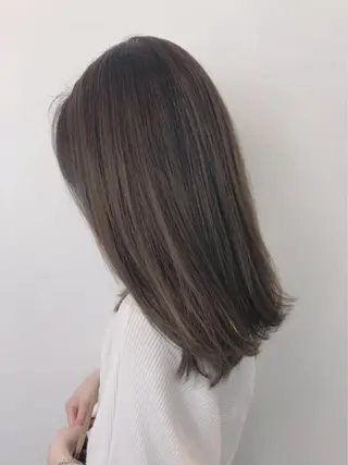 セミロング NOAH【自由が丘】 副店長のヘアスタイル