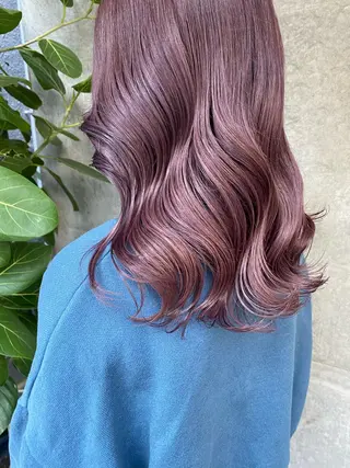 セミロング カラー clomus所属・YUKA艶髪 🌸寛ぎ部屋のヘアスタイル