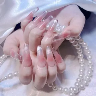 ネイル RAFFINE 月🦋🩵のネイルデザイン