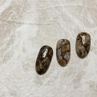 ネイル casita（カシータ）所属・thrush nailsのネイルデザイン