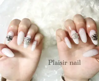 ネイル plaisir所属・plaisir プレジールネイルのネイルデザイン