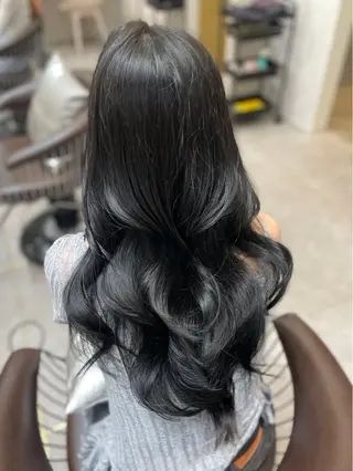 セミロング MOE 福岡韓国ヘア✧︎のヘアスタイル