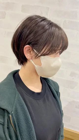 ショート ジャスミン　PETZ所属・ショート＆ボブ ヒロシのヘアスタイル