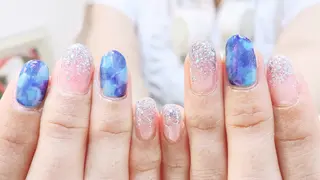 ネイル manis .のネイルデザイン