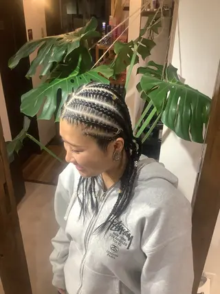 久保 陵伽のヘアスタイル