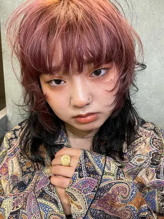 セミロング カラー Haru/THREE …by velvetのヘアスタイル