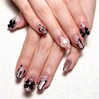 ネイル H2 nail schoolのネイルデザイン