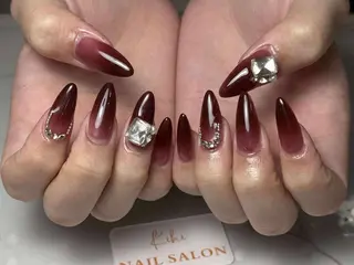 ネイル 💕鈴木ユリ パラジェル/オフ無料のネイルデザイン