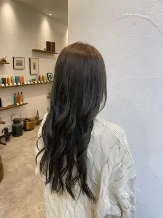 ロング カラー CRESCENDO 本杉春菜のヘアスタイル