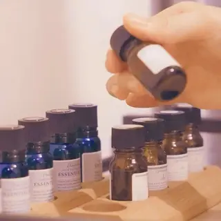 美癒 ハイパーナイフ&アロマ所属・美癒 池袋東口店のエステ・リラクイメージ