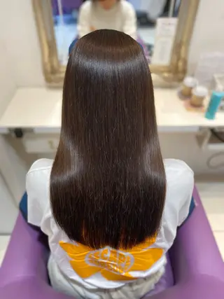 ロング 藤原 侑香のヘアスタイル