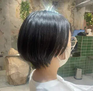 ショート オリーブベージュ/シ ョートボブたまき🧡のヘアスタイル