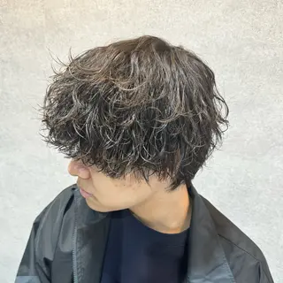 ショート カラー パーマ ヘアアレンジ メンズ 仕上がり満足度No. 1🔥BLUCK🔥のヘアスタイル