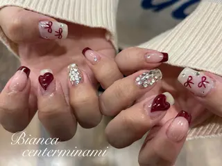 ネイル Bianca KIKUTIHARAのネイルデザイン
