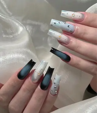 ネイル D-BEAUTY Nailsalonのネイルデザイン