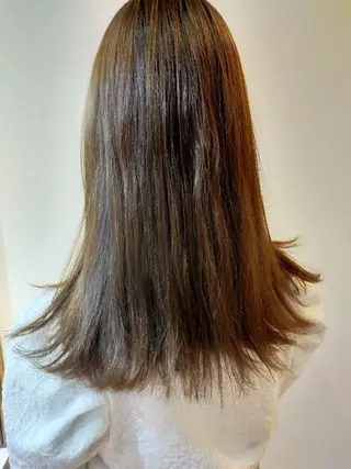 セミロング カラー Culumi所属・Culumi クルミ 松井照雄/梅田茶屋町のヘアスタイル