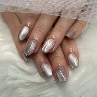 ネイル Rave所属・touma Rinaのネイルデザイン