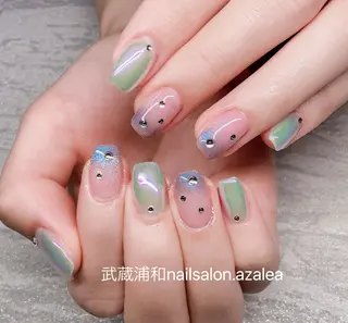 ネイル R inのネイルデザイン