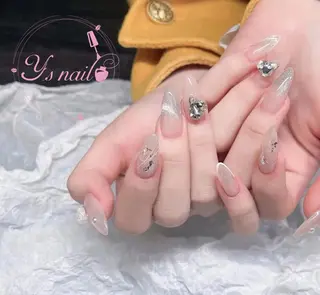 ネイル AngelChris ビューティーサロンのネイルデザイン