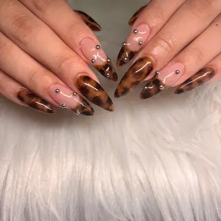 ネイル RE💟N.NAIL ラテン系お姉さんのネイルデザイン