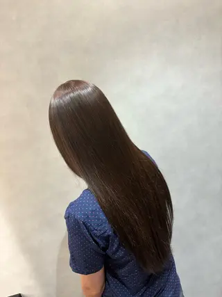 ロング UNCHEL所属・鈴木 大和のヘアスタイル