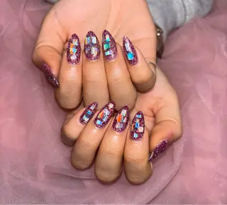 ネイル 𝐁𝐞𝐥𝐥 𝐦𝐞のネイルデザイン