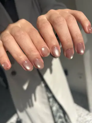 ネイル 小松 千冬snazzyのネイルデザイン