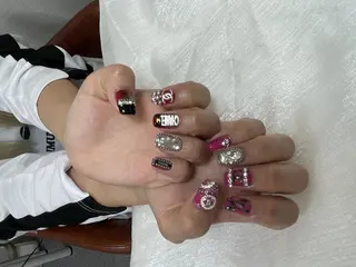 ネイル DEMAIN- 🌹のネイルデザイン