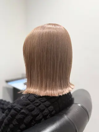 ミディアム Mio｜ぱつっとボブ ｜髪質改善ストレートのヘアスタイル