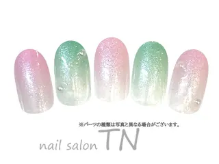 ネイル 中島 実穂のネイルデザイン